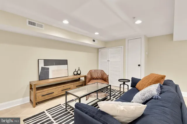 $960,000 | 4519 15th Street Northwest, Washington, DC 20011