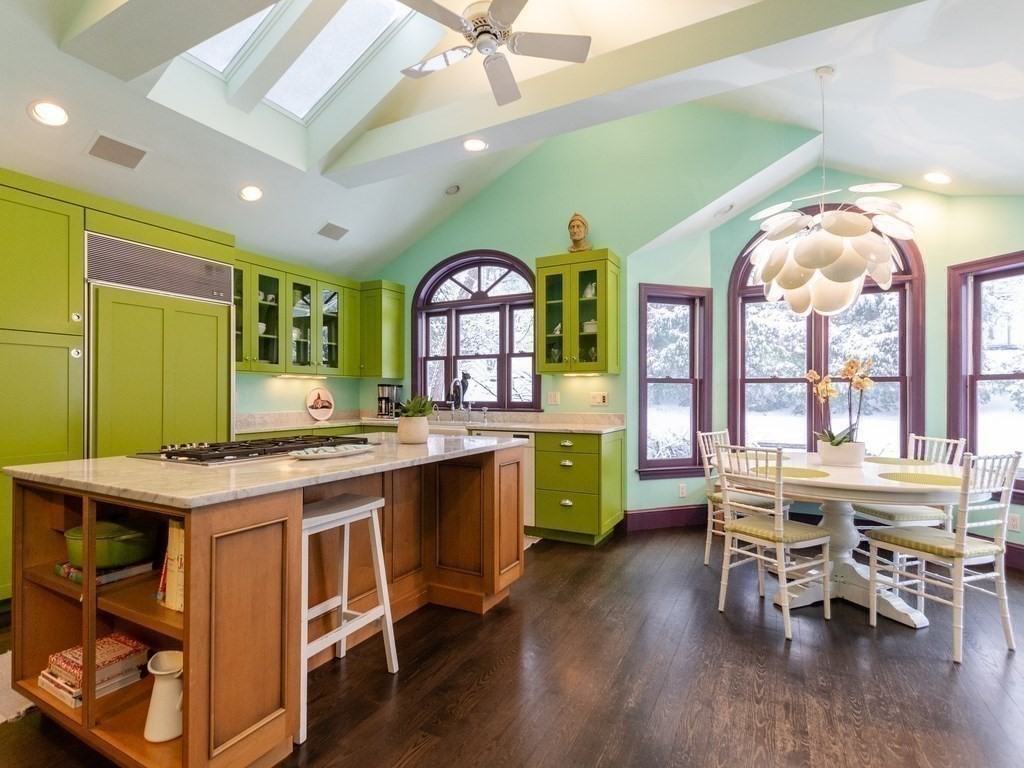 128 Dorset Road Newton, MA 02468 - Photo 9 of 36 Gallery Image 9