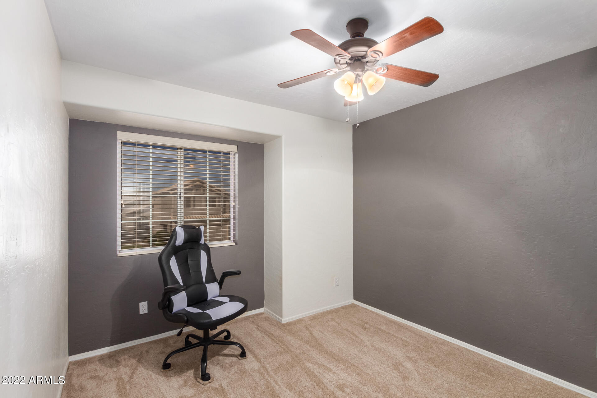 1699 West San Remo Street Gilbert, AZ 85233 - Photo 22 of 31 Bedroom 3