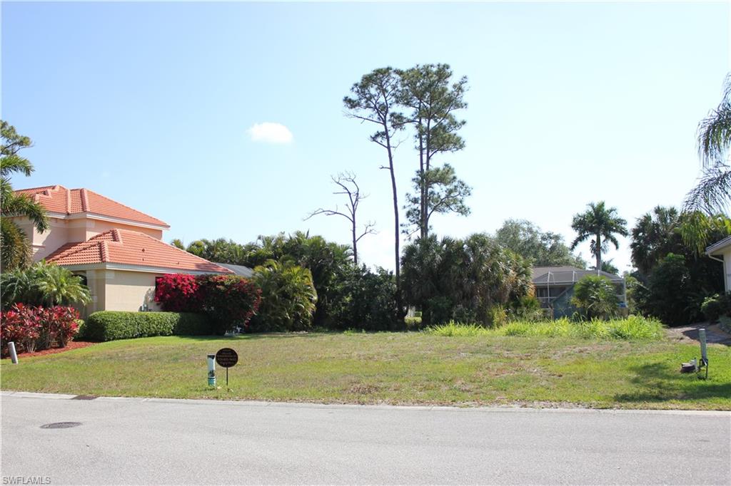 27085 Serrano Way Bonita Springs, FL 34135 - Photo 3 of 8 a view of a yard in front of a house