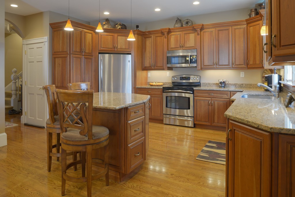 11 Stearns Street Swampscott, MA 01907 - Photo 11 of 26