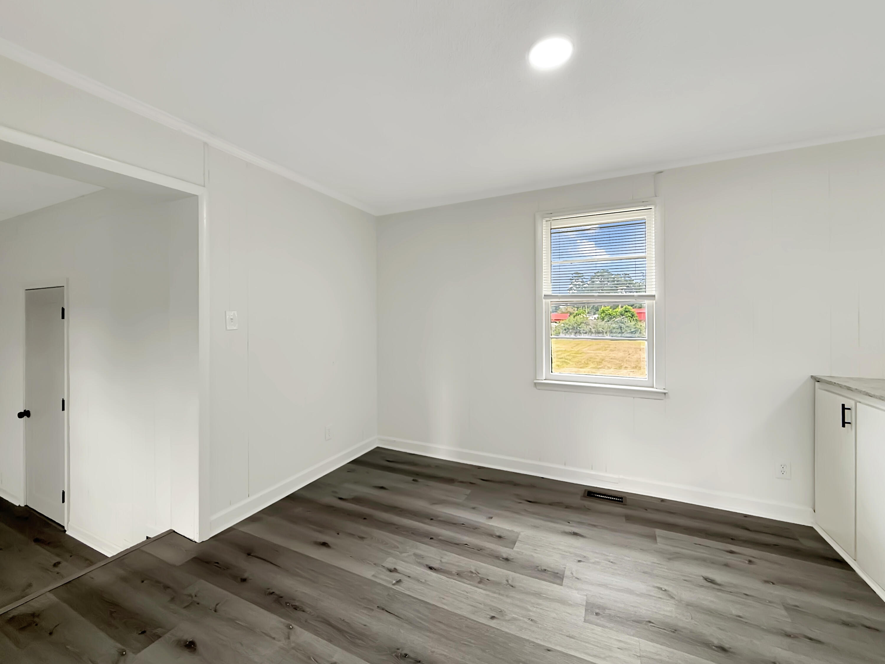 1609 Cannon Bridge Road Cordova, SC 29039 - Photo 11 of 30 IMG_0061