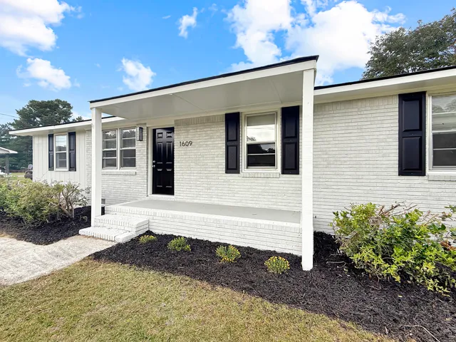 $164,999 | 1609 Cannon Bridge Road, Cordova, SC 29039