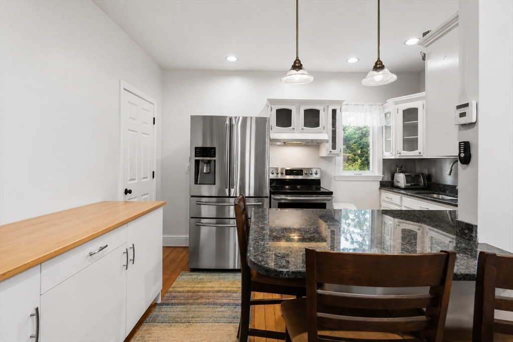 476 Sconticut Neck Road Fairhaven, MA 02719 - Photo 7 of 42 Gallery Image 7