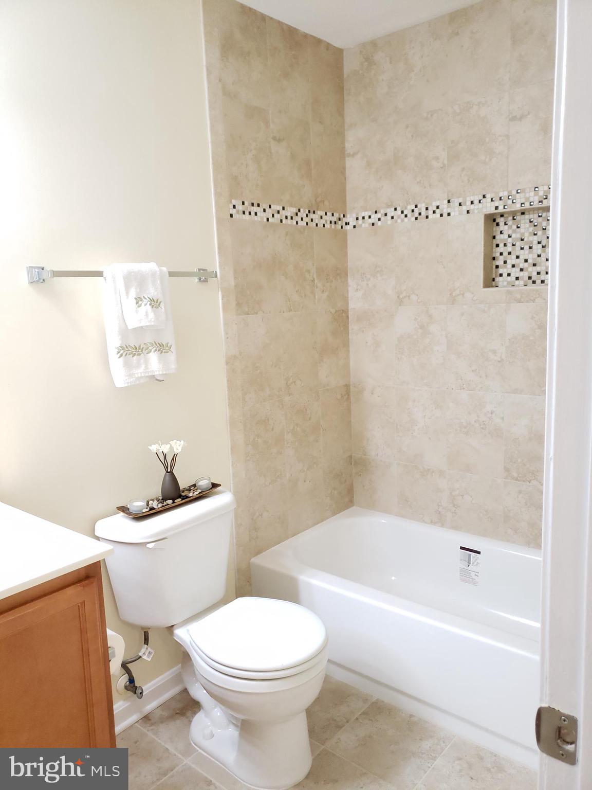 1706 Ascot Way, Unit B Reston, VA 20190 - Photo 17 of 31 Bathroom