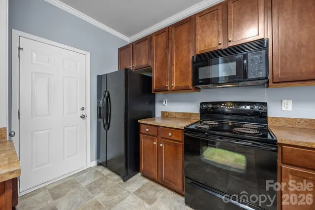 $325,000 | 4721 David Cox Road, Charlotte, NC 28269