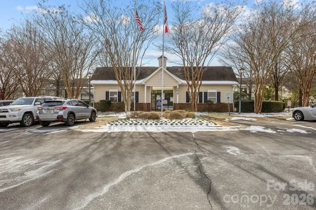 $325,000 | 4721 David Cox Road, Charlotte, NC 28269