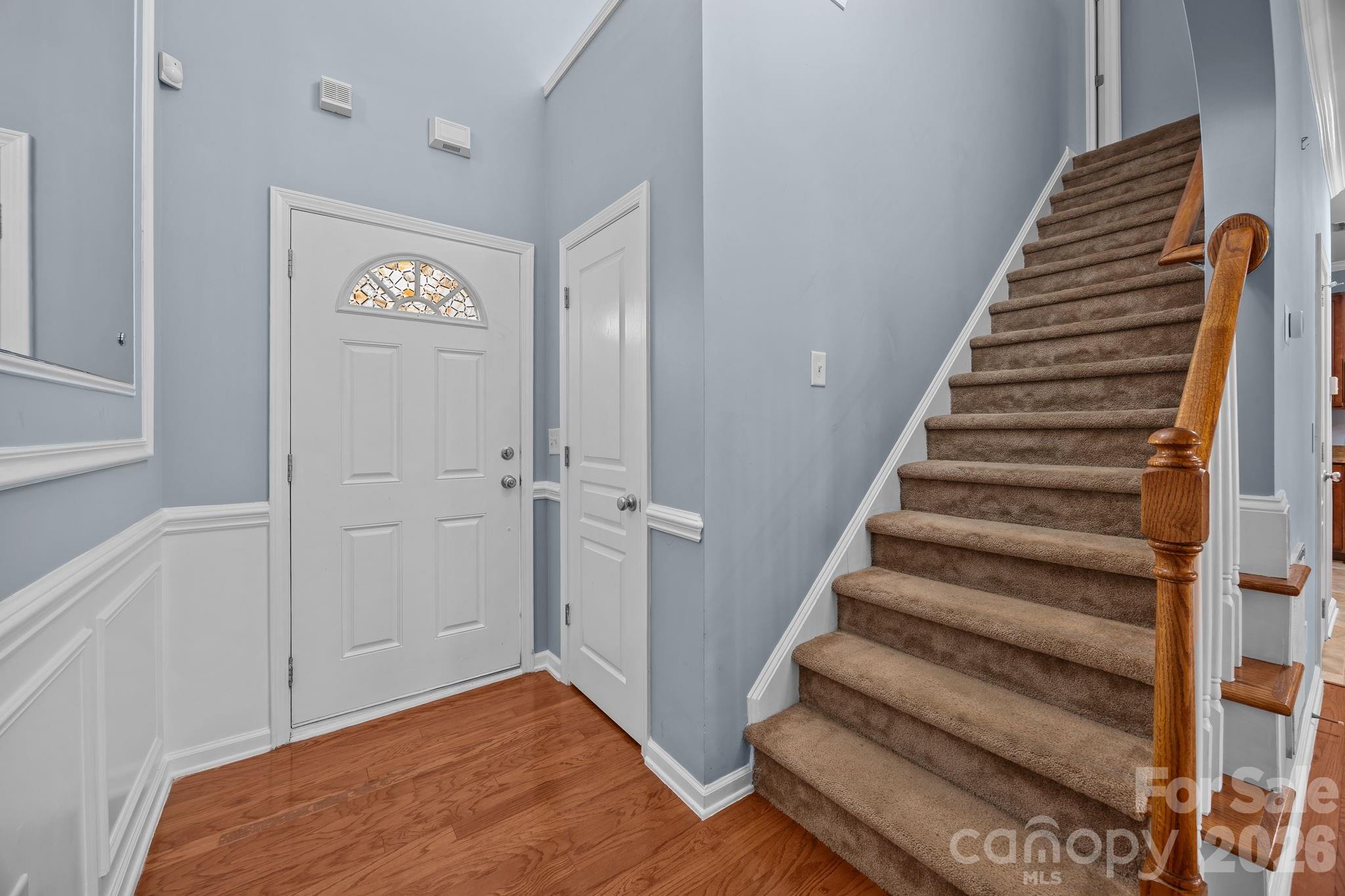 4721 David Cox Road Charlotte, NC 28269 - Photo 4 of 46