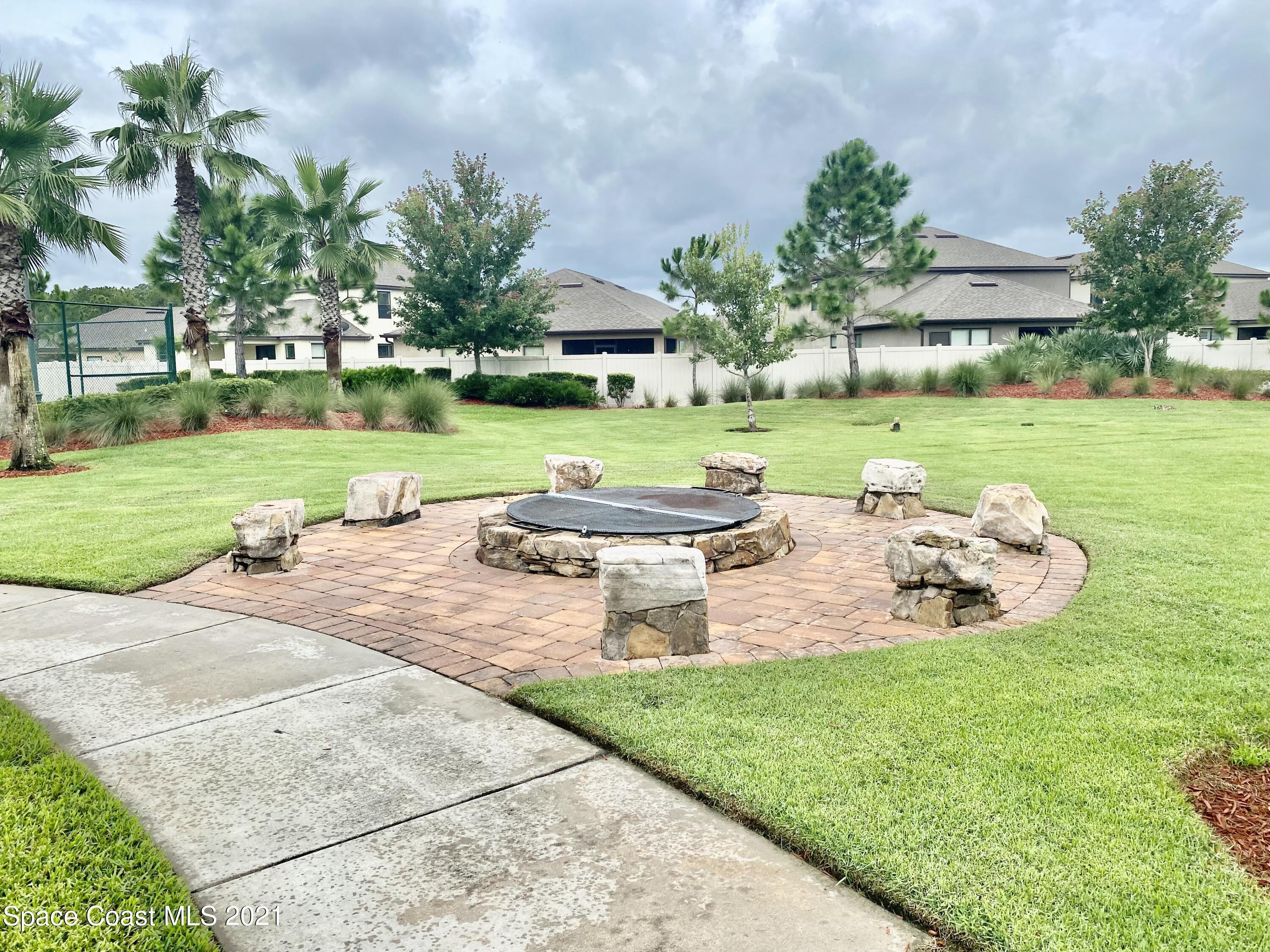 760 Fiddleleaf Circle Melbourne, FL 32904 - Photo 3 of 37 IMG_E8446