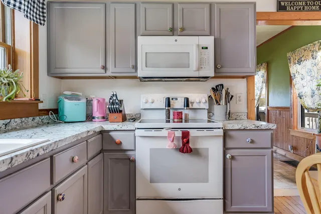 $475,000 | 44 Osgood Road, Milford, NH 03055