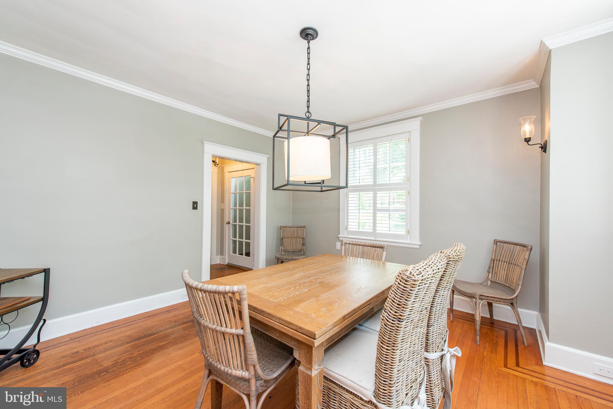 609 Stoneleigh Road Baltimore, MD 21212 - Photo 16 of 46 Dining Room