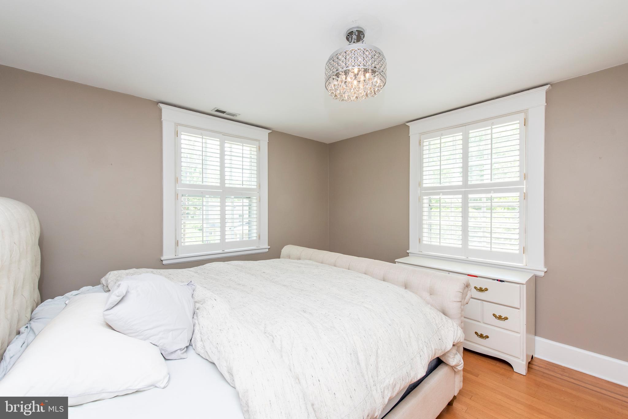 609 Stoneleigh Road Baltimore, MD 21212 - Photo 32 of 46 Bedroom 2