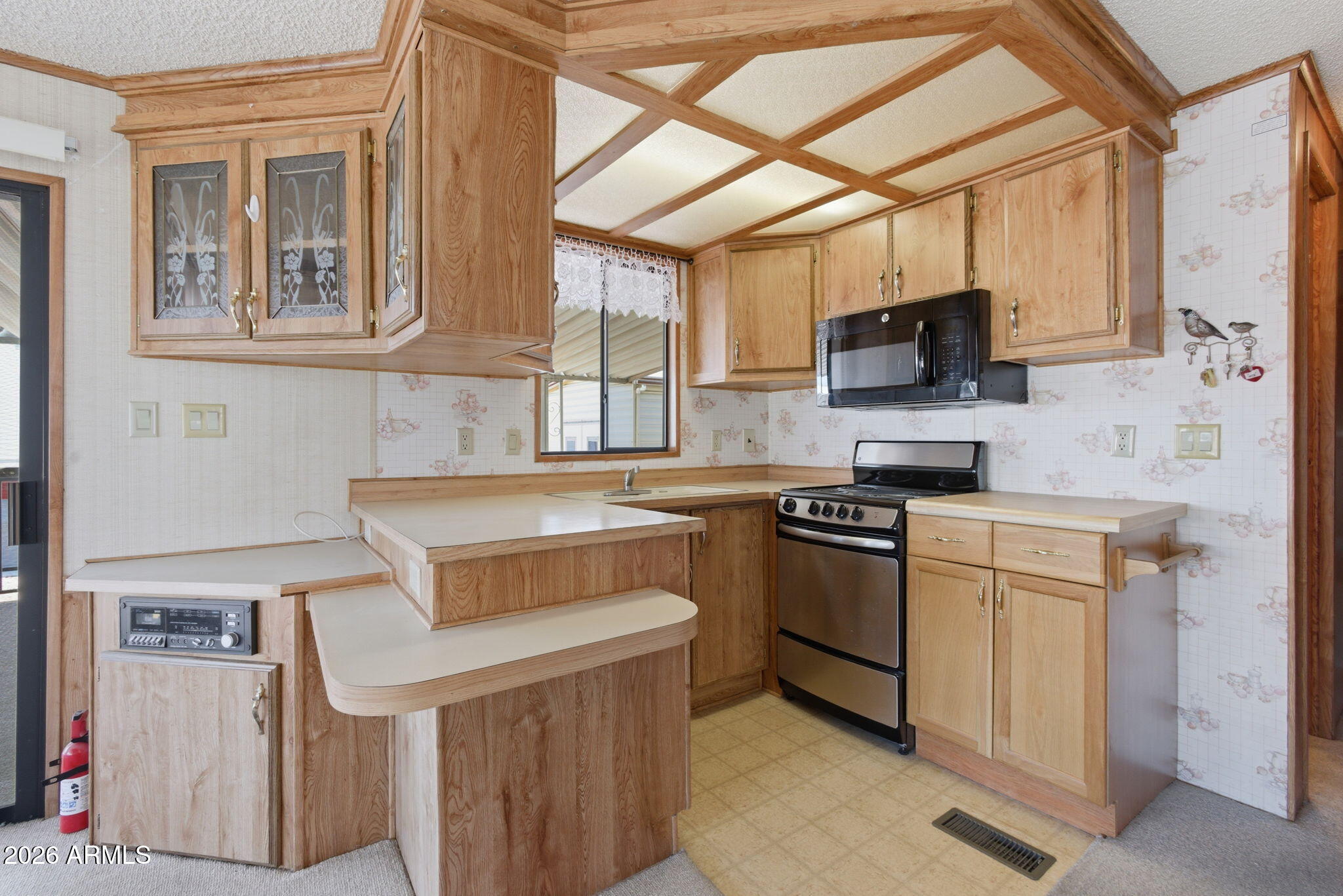 17200 West Bell Road, Unit 212 Surprise, AZ 85374 - Photo 11 of 24 11-web-or-mls-389A0152 Ruben Ortiz