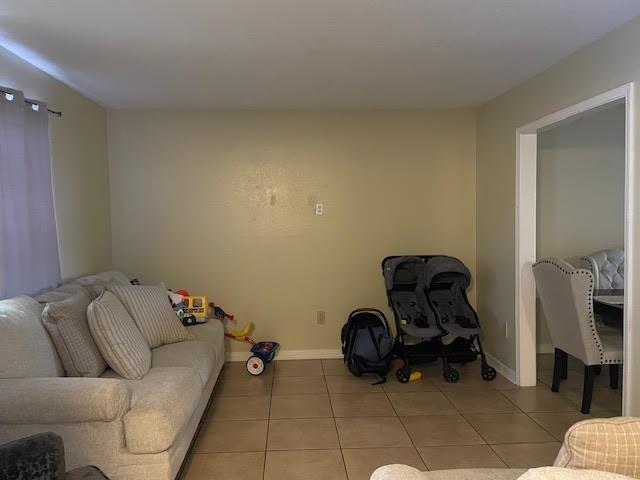 2727 Ridgefield Road Gretna, LA 70056 - Photo 2 of 19