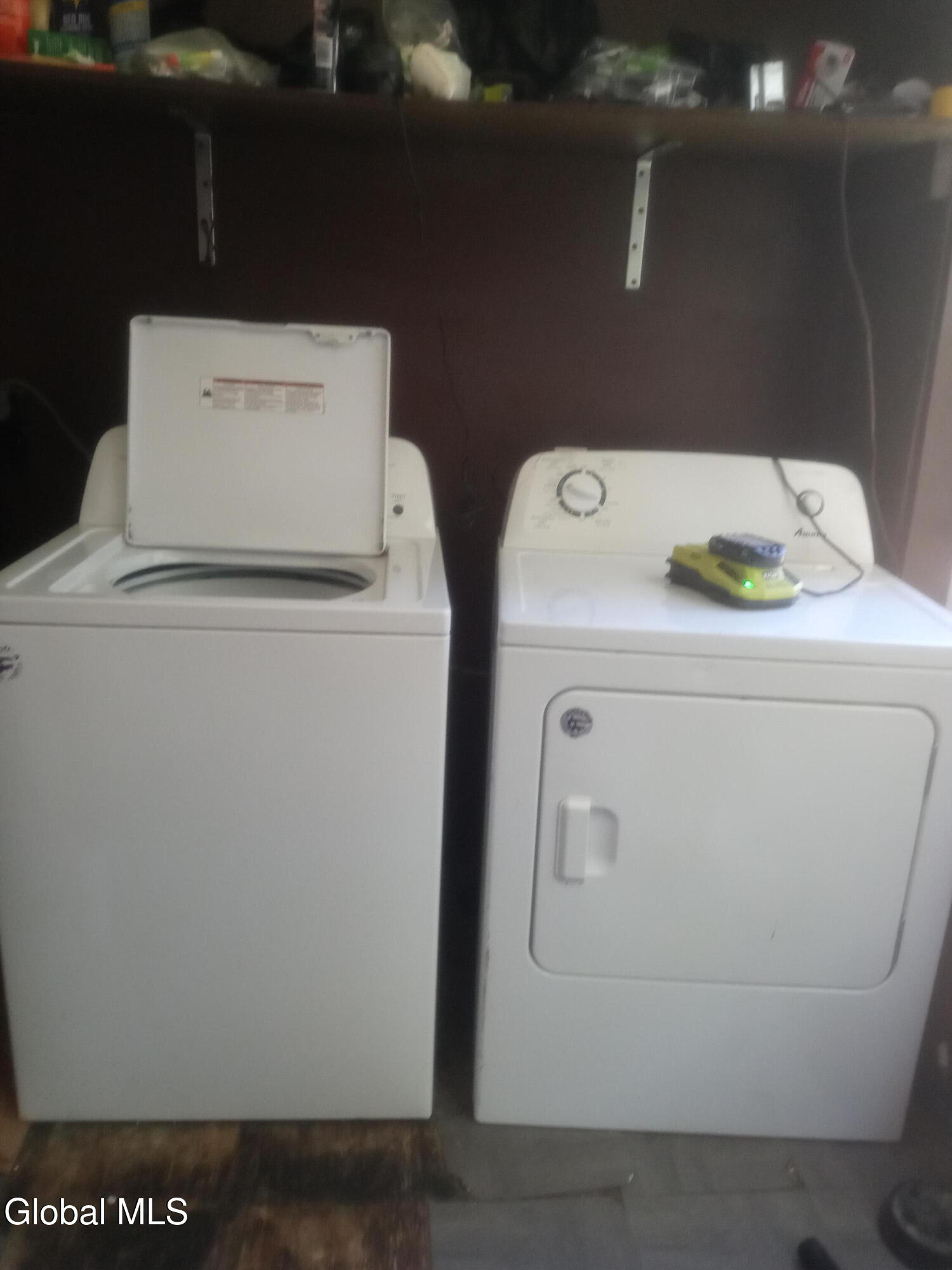 345 3rd Street Albany, NY 12206 - Photo 12 of 17 20251009_104252