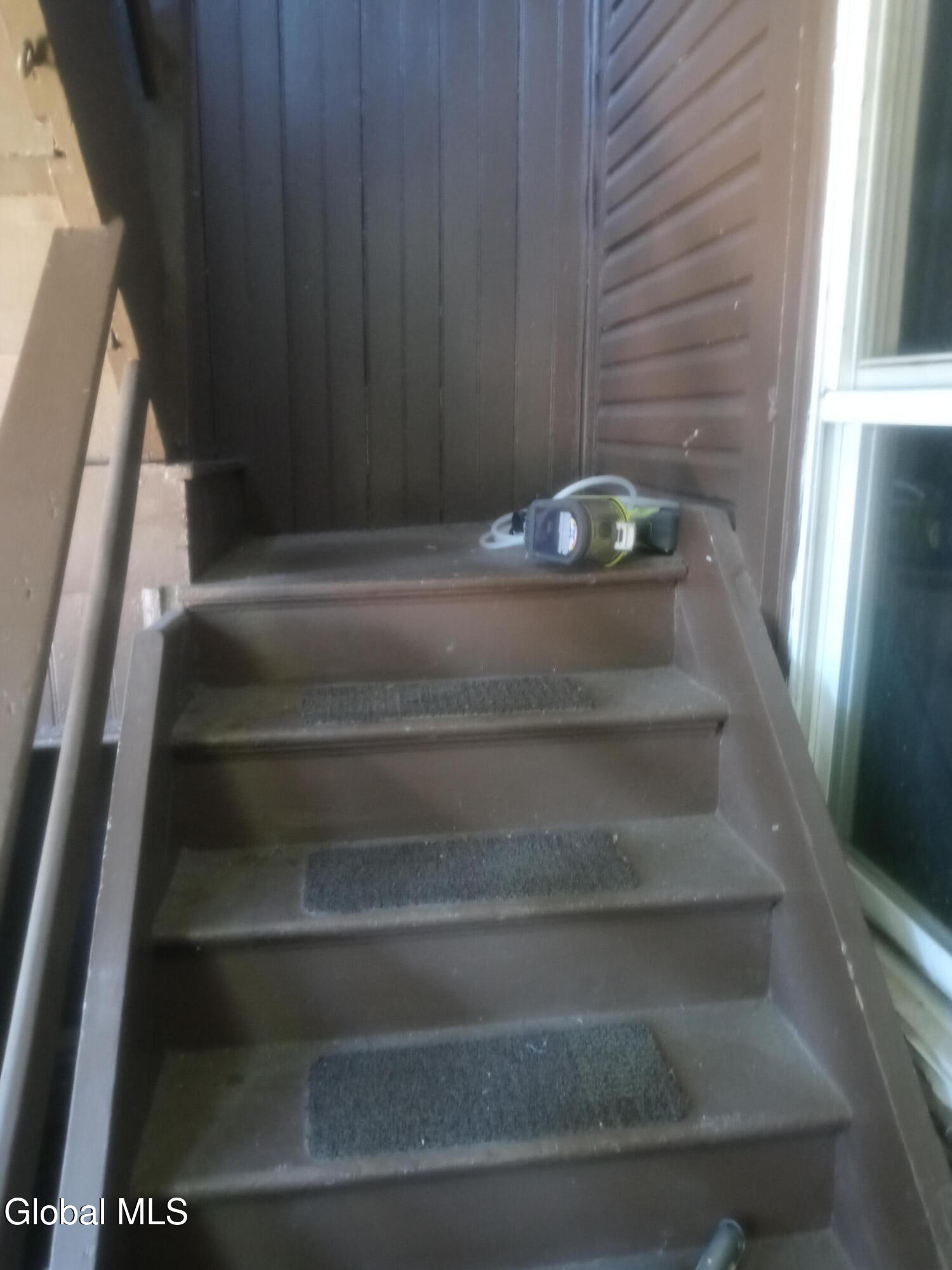 345 3rd Street Albany, NY 12206 - Photo 13 of 17 20251009_104247 (1)