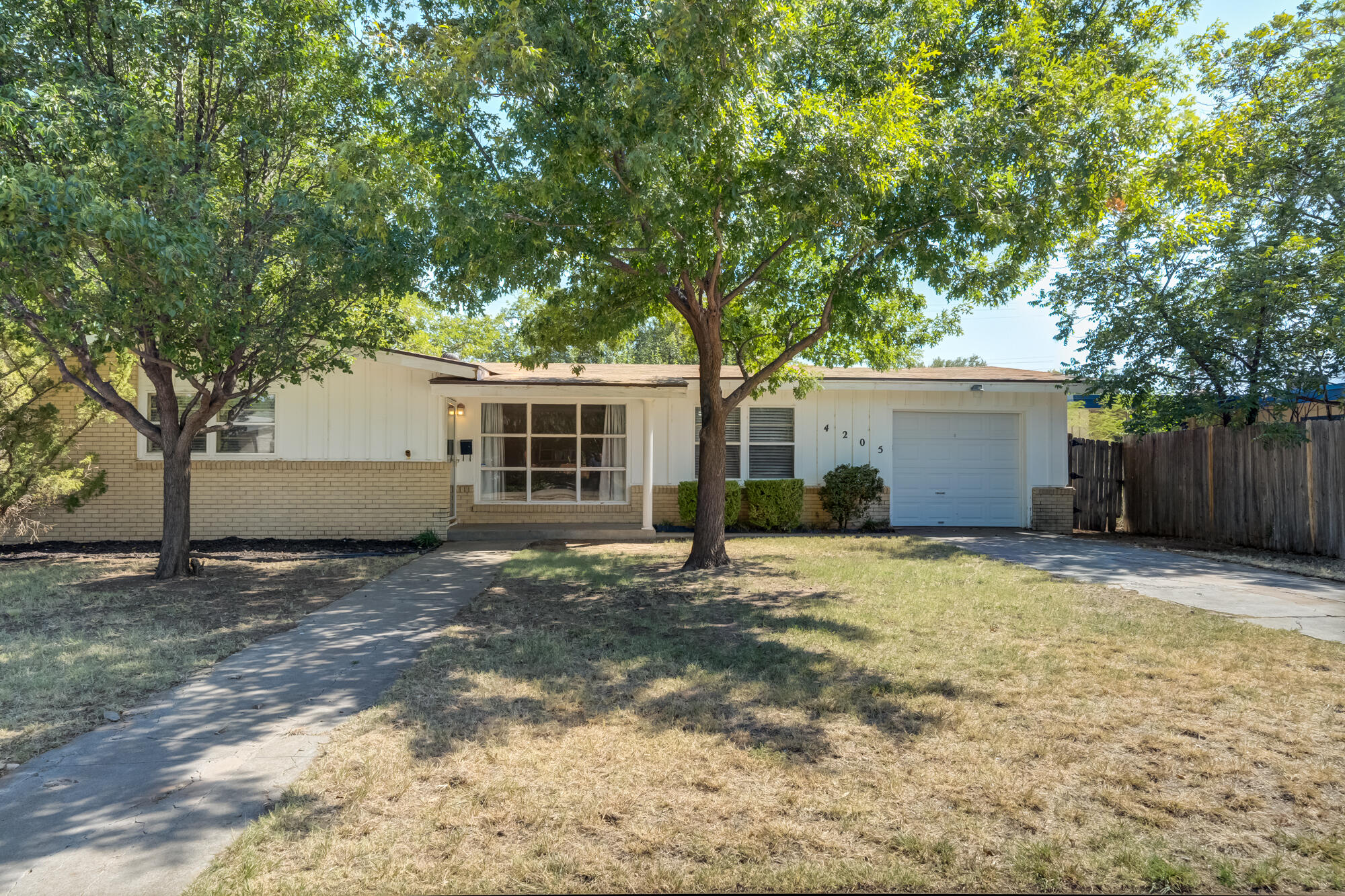 4205 39th Street Lubbock, TX 79413 - Photo 1 of 29 DSC08994_5_6_7_8