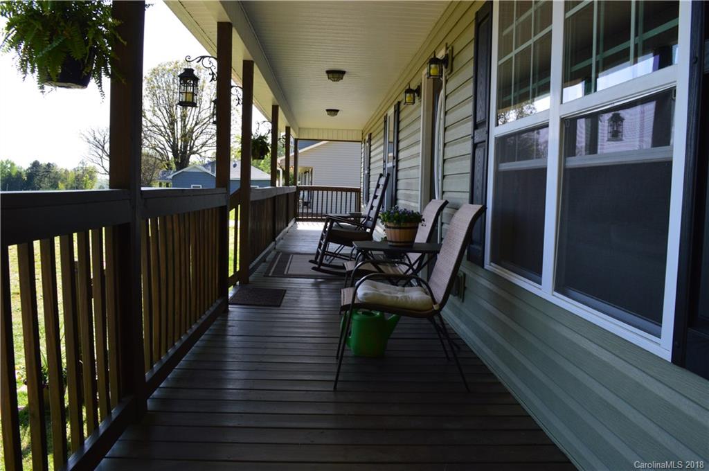 3822 Jenkins Road Blacksburg, SC 29702 - Photo 3 of 23 a view of a balcony with chairs