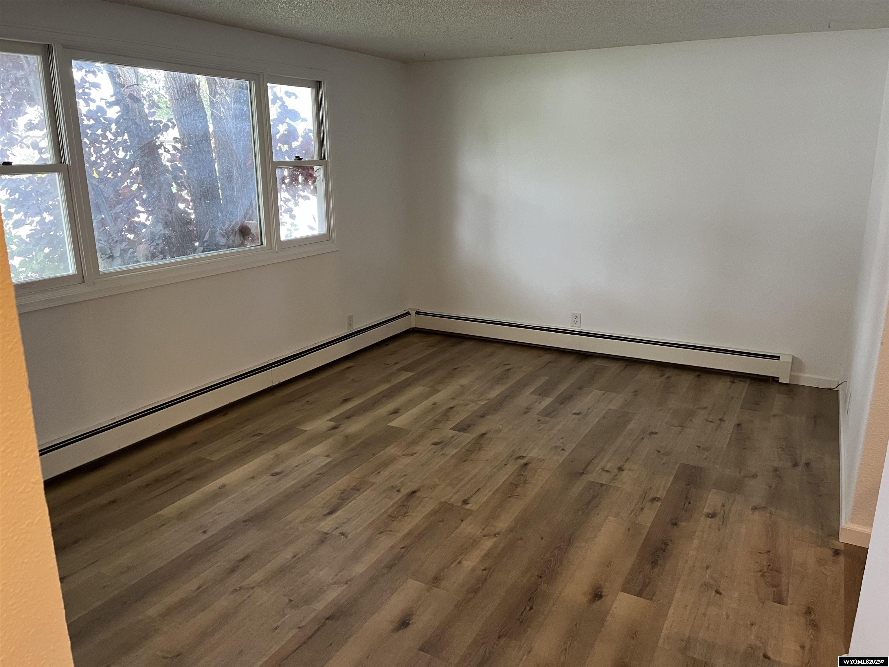 700 South 10th Street Douglas, WY 82633 - Photo 12 of 18