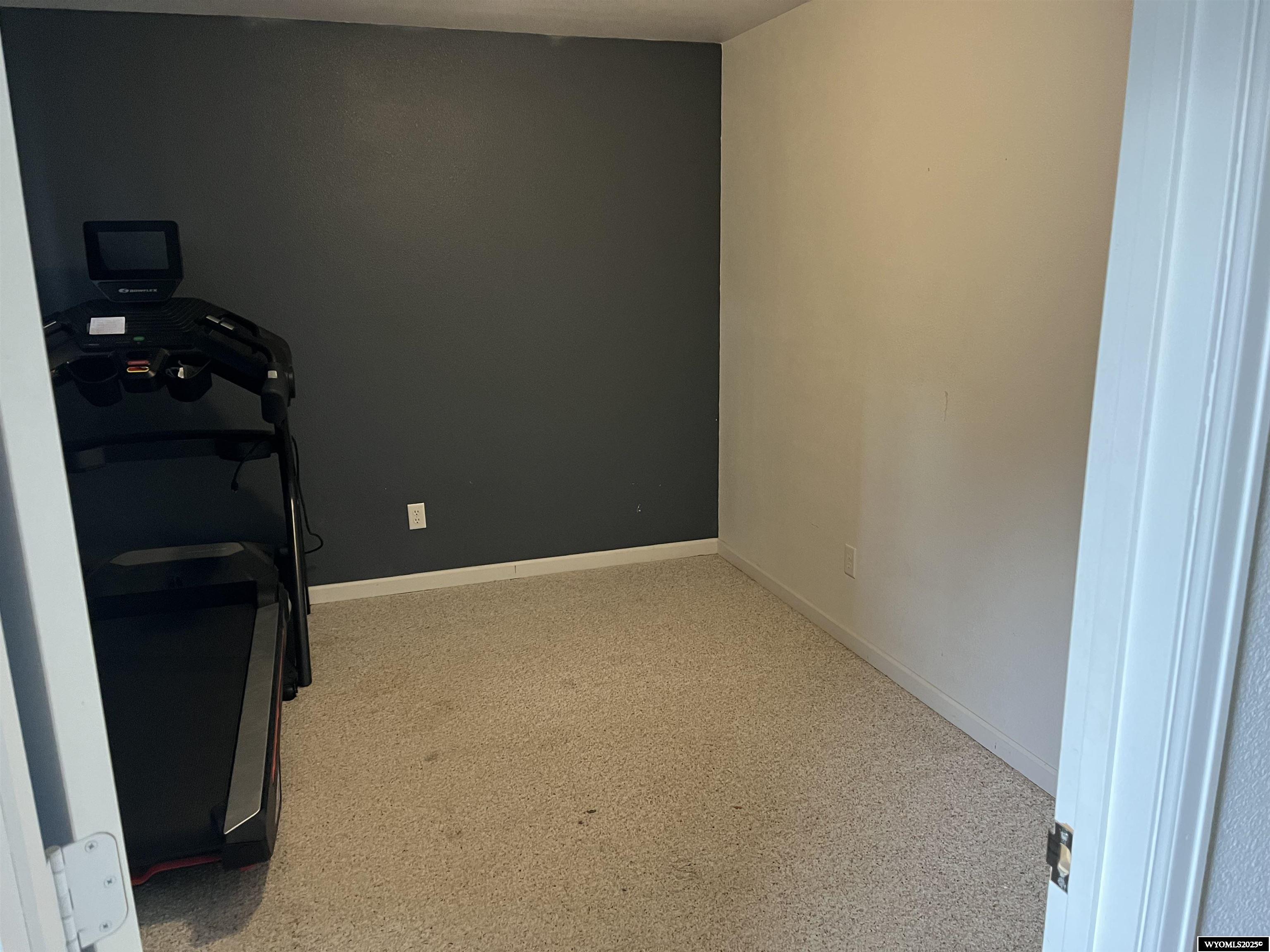 700 South 10th Street Douglas, WY 82633 - Photo 16 of 18