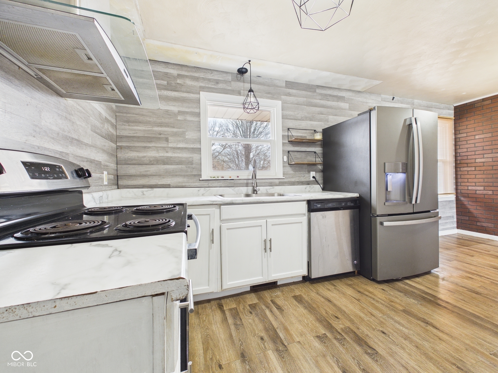 2019 Charles Street Anderson, IN 46013 - Photo 12 of 30