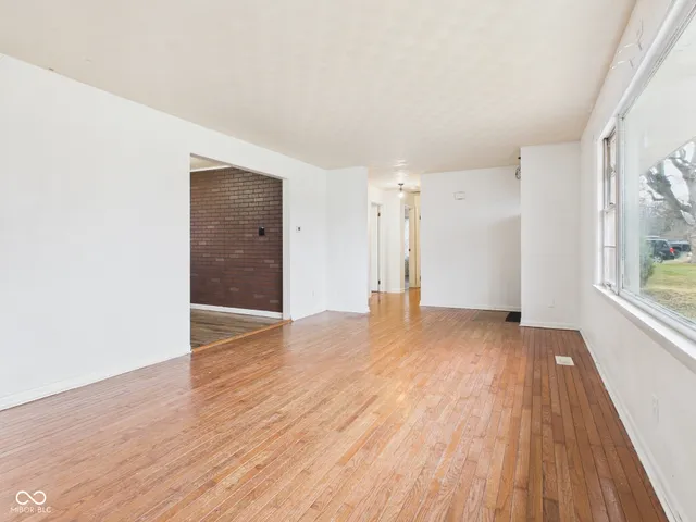 $180,000 | 2019 Charles Street, Anderson, IN 46013