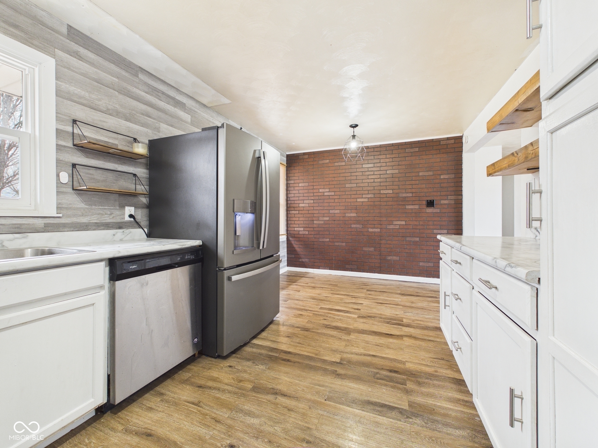 2019 Charles Street Anderson, IN 46013 - Photo 9 of 30