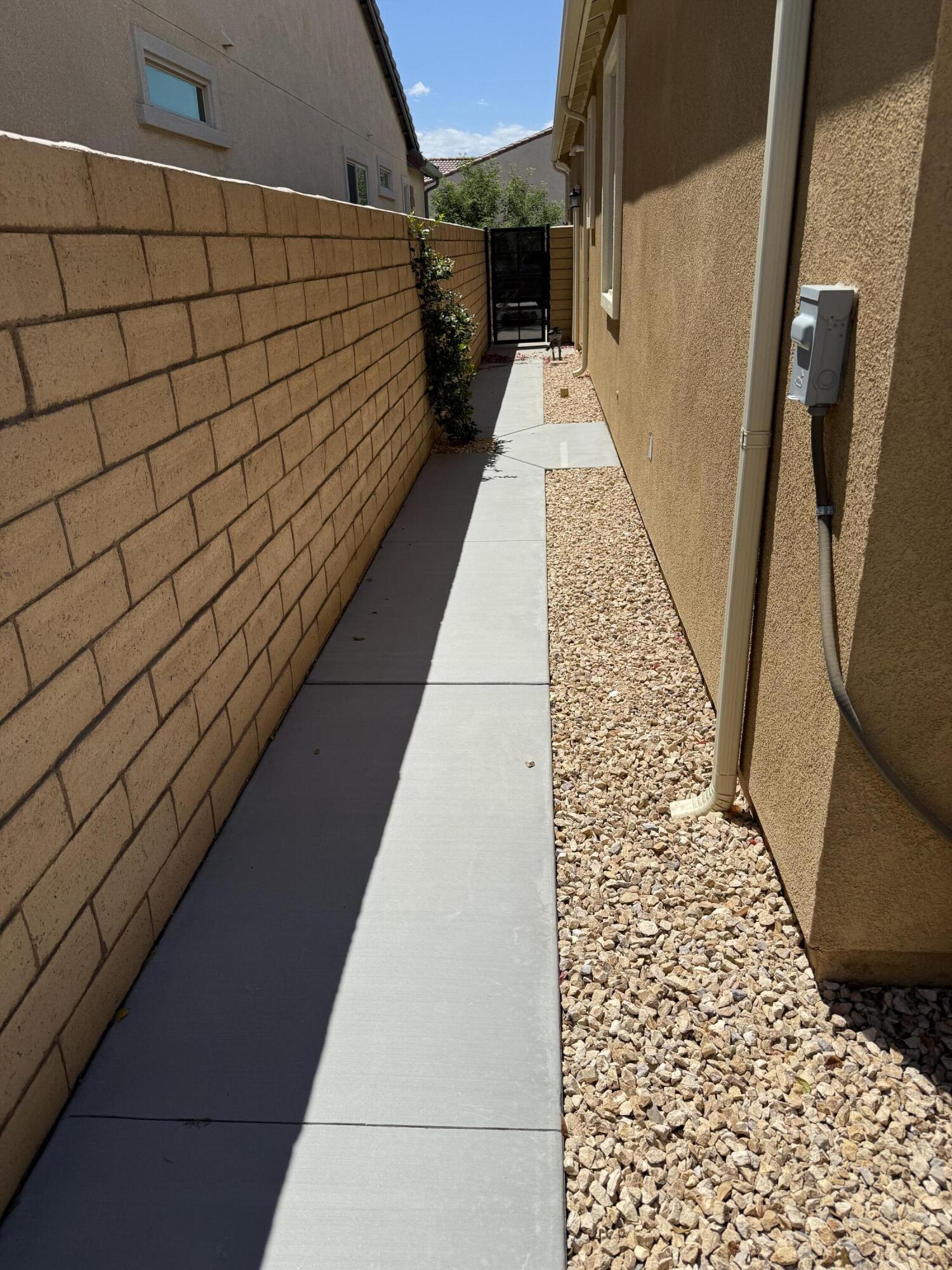 39912 Felicita Parkway Palm Desert, CA 92211 - Photo 31 of 32