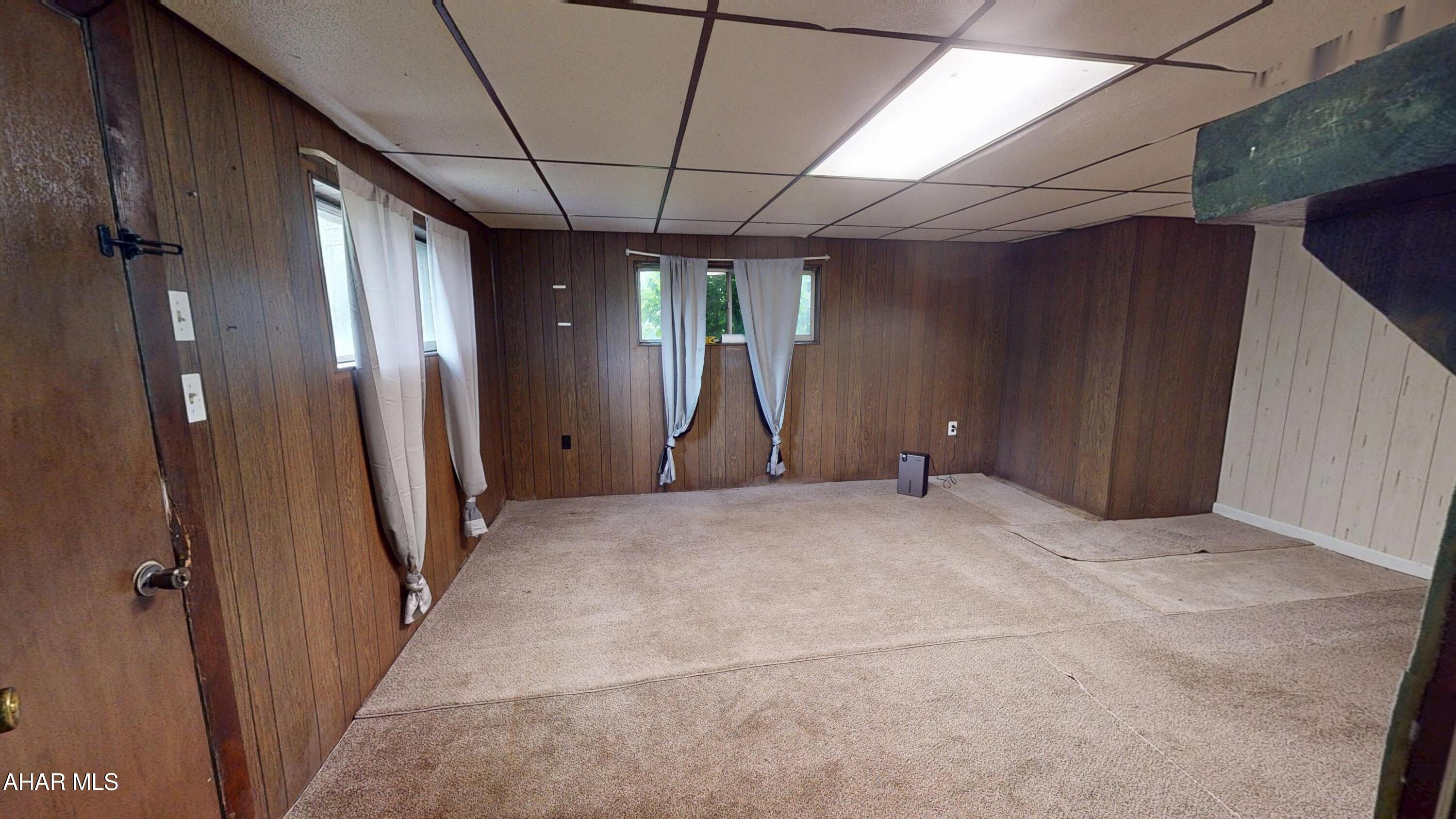 315 Munster Road Portage, PA 15946 - Photo 22 of 36