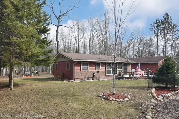 $190,000 | 4084 Weasel Trail, Lincoln, MI 48742