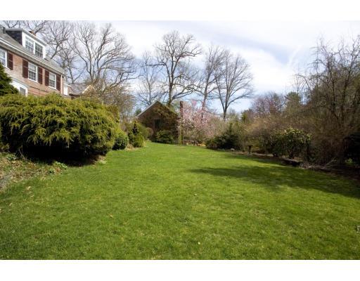 131 Windsor Road Newton, MA 02468 - Photo 6 of 18