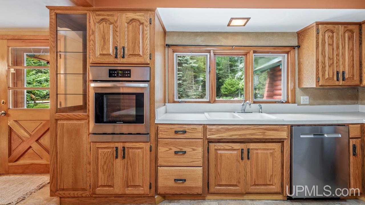 3826 L 15 Escanaba, MI 49829 - Photo 6 of 32