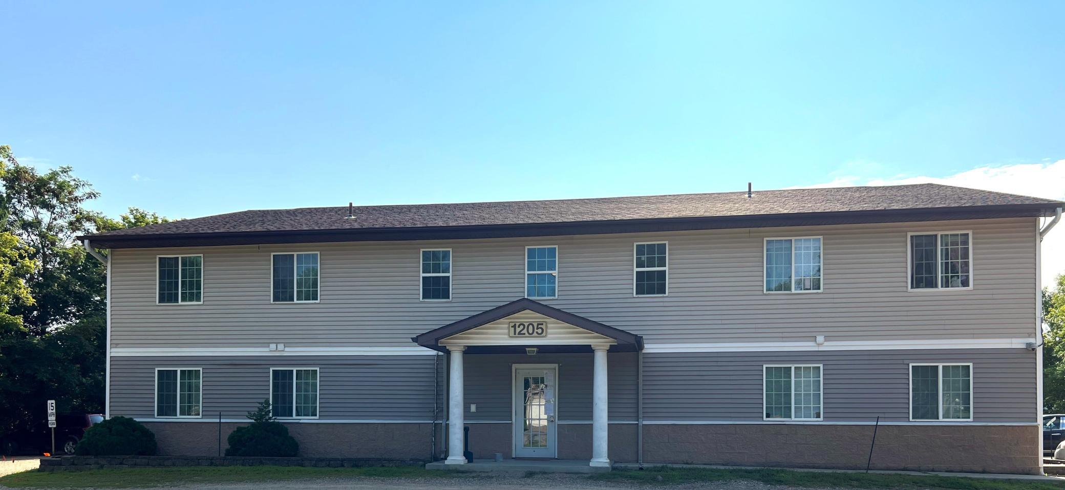 1205 South Sibley Avenue, Unit 104 Litchfield, MN 55355 - Photo 1 of 9