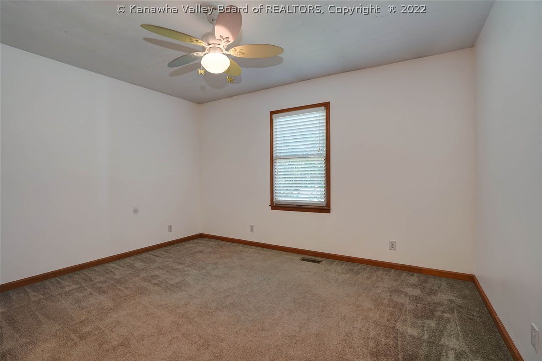 4755 Fire Creek Road Charleston, WV 25313 - Photo 17 of 30 Gallery Image 17
