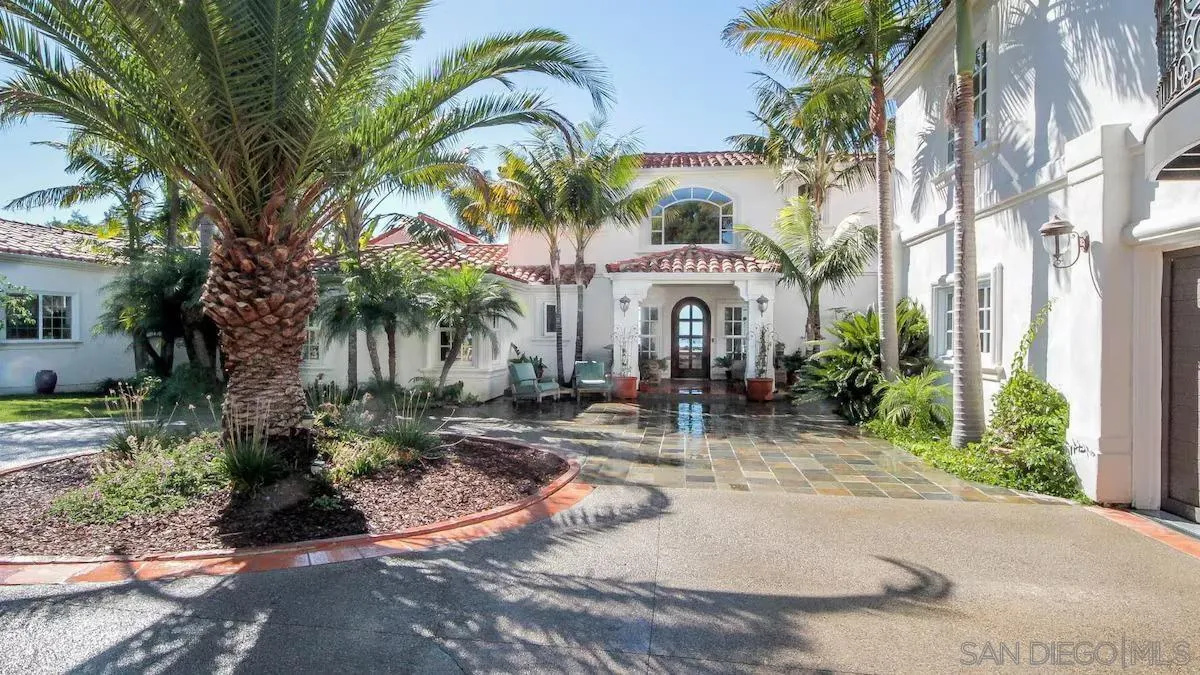 7390 Mar La La Jolla, CA 92037 - Photo 1 of 36