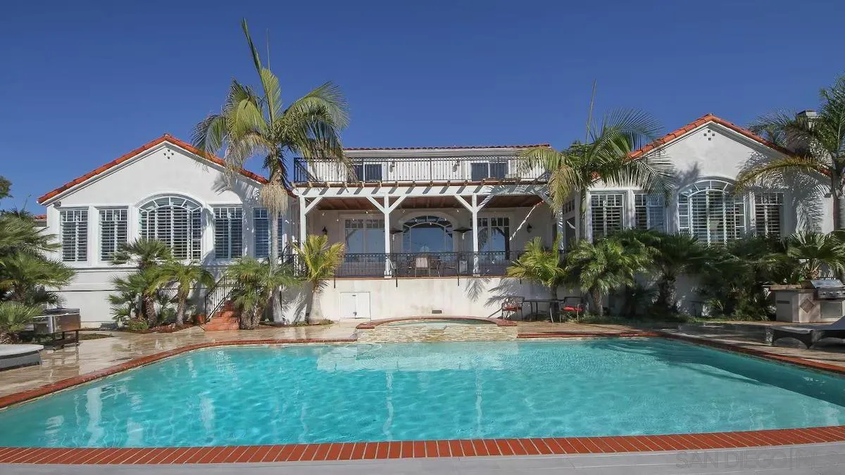 7390 Mar La La Jolla, CA 92037 - Photo 19 of 36