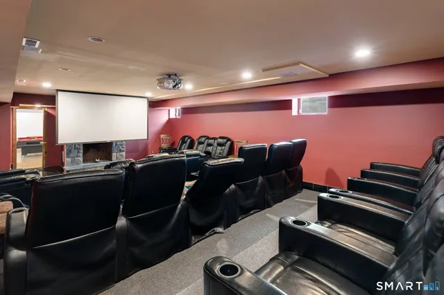 $2,750,000 | 25 Old Road, Westport, CT 06880