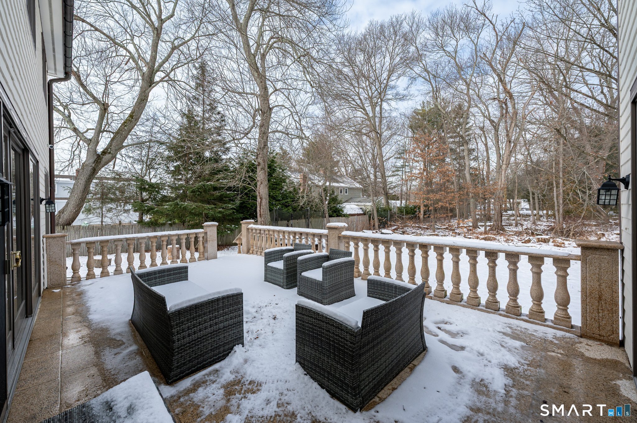 25 Old Road Westport, CT 06880 - Photo 10 of 29