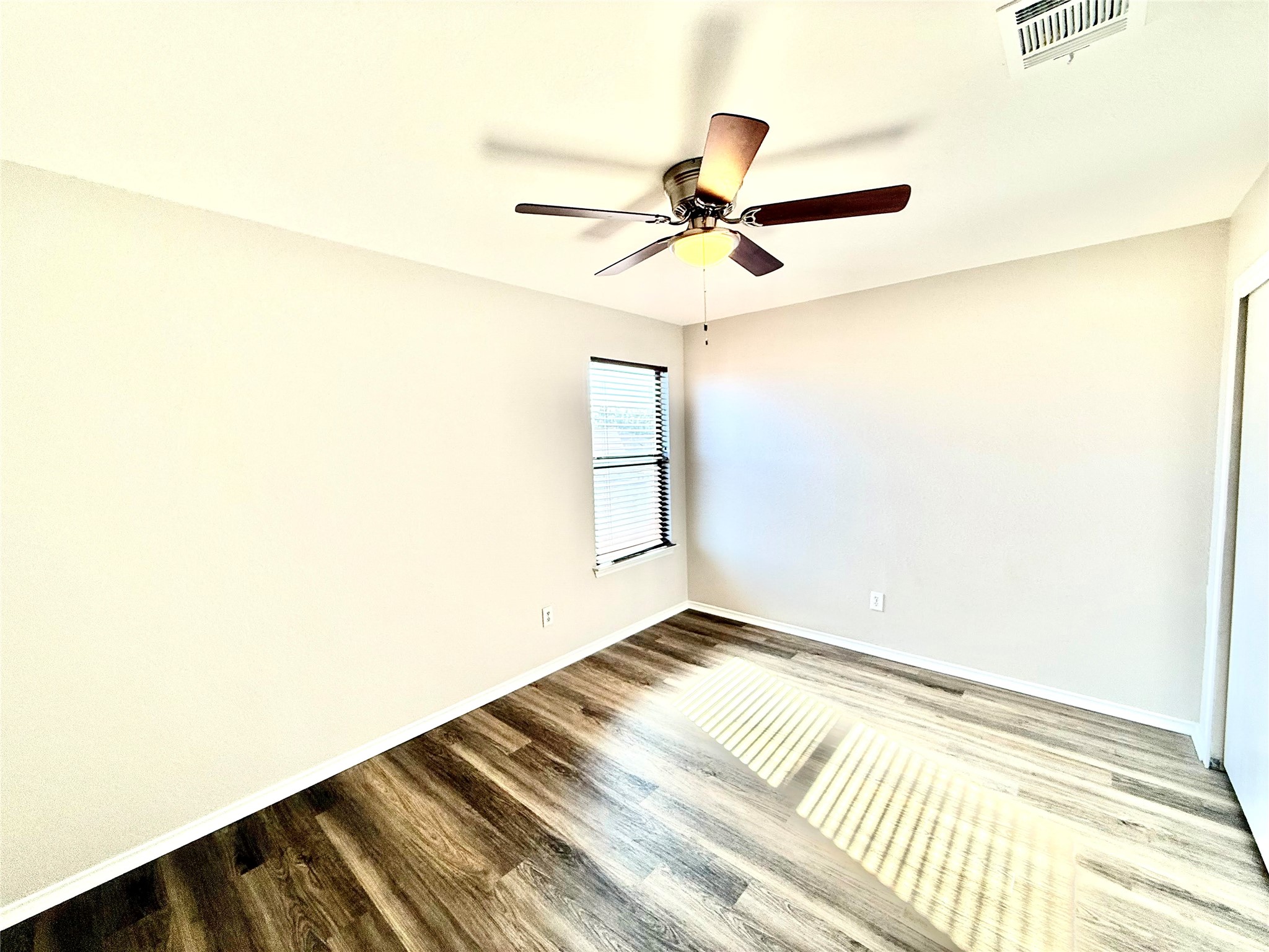 6721 Walkup Lane Austin, TX 78747 - Photo 15 of 20