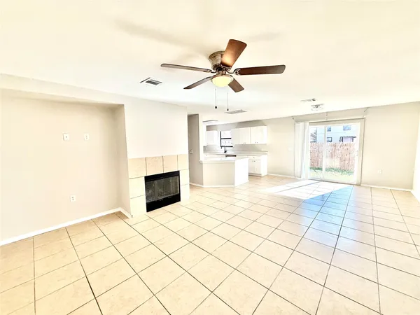 $2,195 | 6721 Walkup Lane, Austin, TX 78747