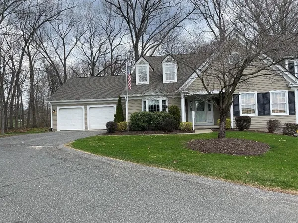 $599,000 | 2 Windpath East, Unit 2, West Springfield, MA 01089