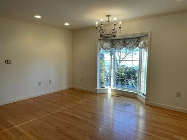 $625,000 | 2 Windpath East, Unit 2, West Springfield, MA 01089