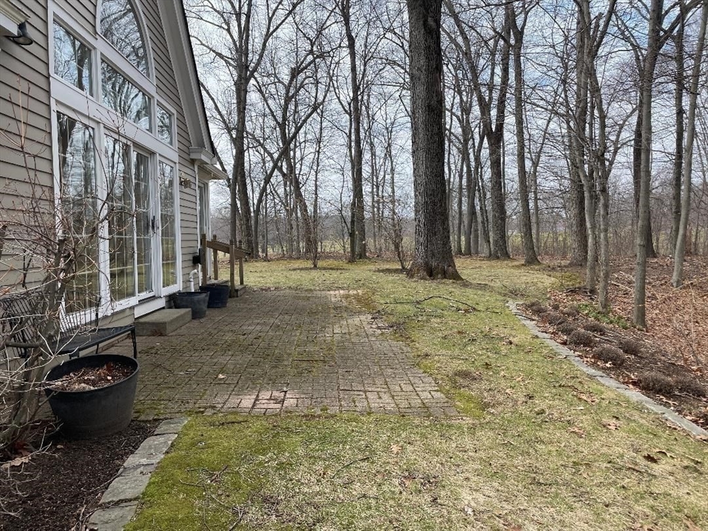 2 Windpath East, Unit 2 West Springfield, MA 01089 - Photo 5 of 42