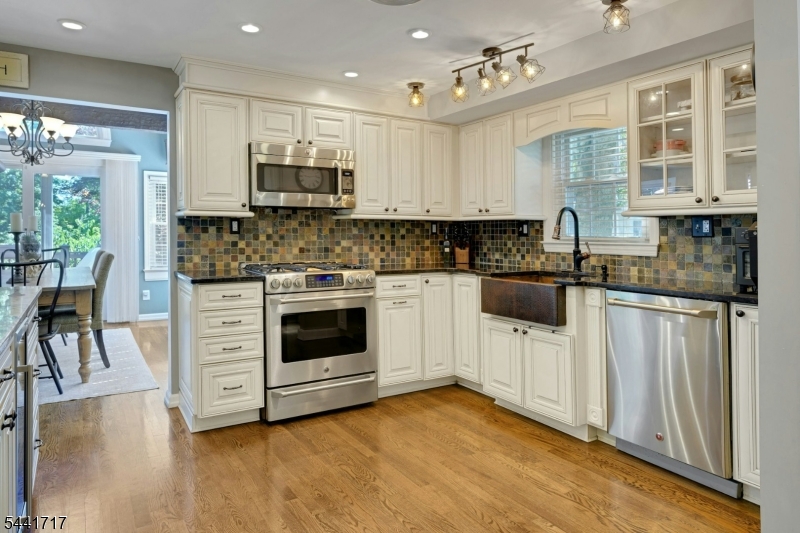215 Mountainview Road Warren, NJ 07059 - Photo 13 of 37