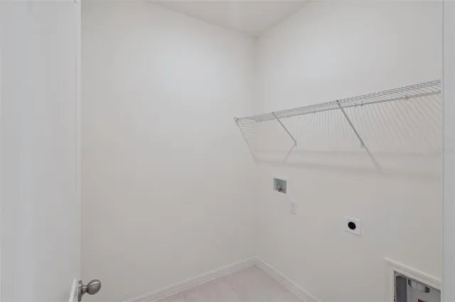 $2,300 | 338 Ridgemark Avenue, Groveland, FL 34736