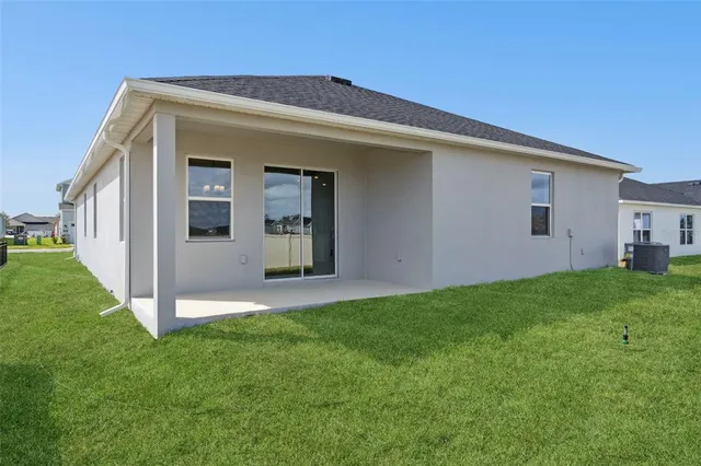 $2,300 | 338 Ridgemark Avenue, Groveland, FL 34736