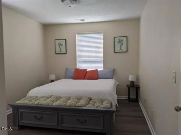$1,450 | 3031 Winston Drive, Unit 206, Burlington, NC 27215