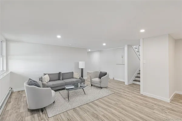 $879,000 | 911 Ostrander Avenue, Riverhead, NY 11901