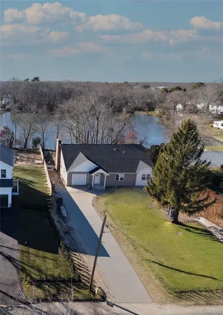 $879,000 | 911 Ostrander Avenue, Riverhead, NY 11901