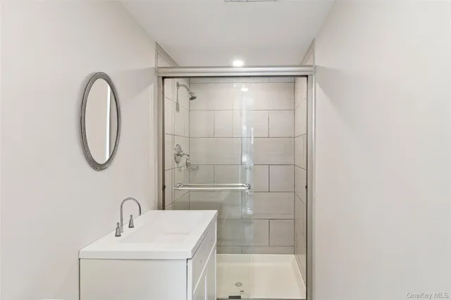 $899,000 | 911 Ostrander Avenue, Riverhead, NY 11901